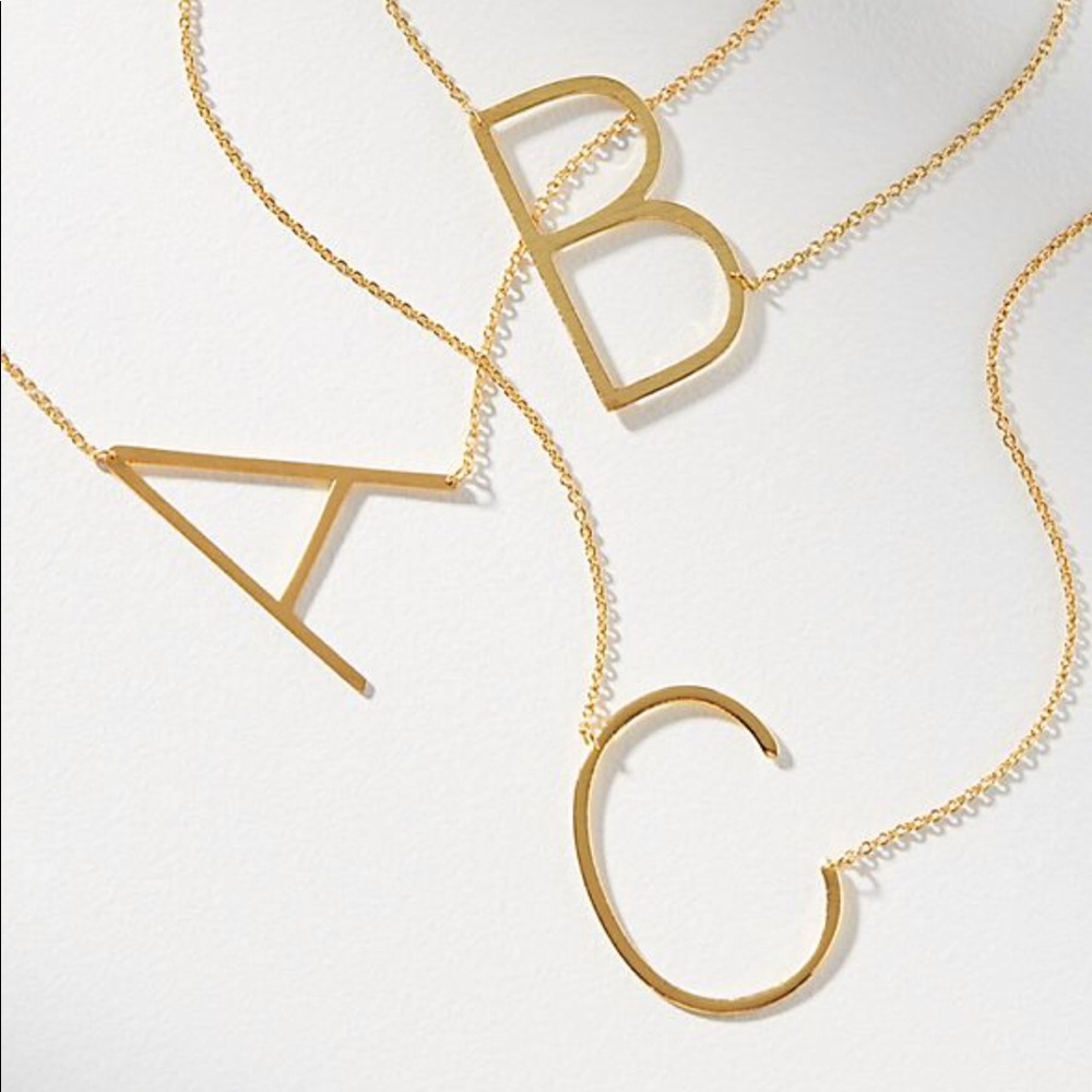 “Maxi” Initial Necklace ♥️